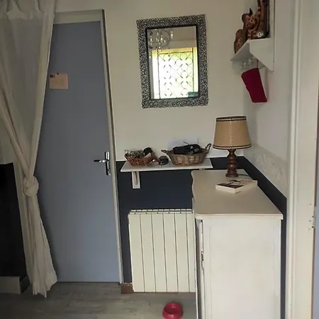 Bed & Breakfast Spatieuse Avec Grand Lit. *